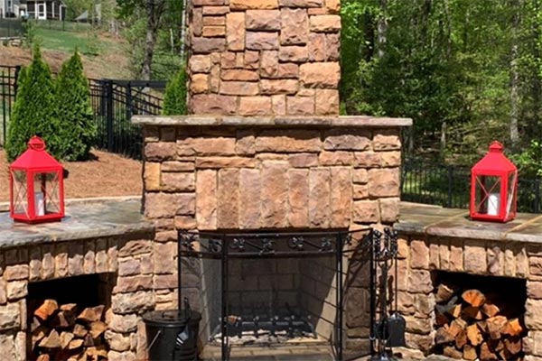 Outdoor Fire Place Installation